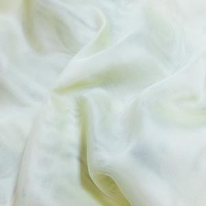 Vanilia színű kész függöny Daria bújtatós 270x170cm