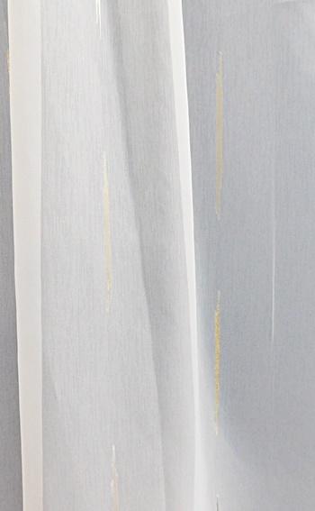 Fehér batisz kész függöny 10114 arany fehér beszövéssel 110x80cm bújtatós