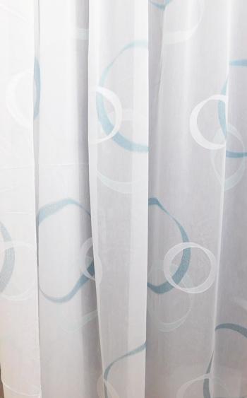 Fehér sable kész függöny kék karikás mintával 100x130cm