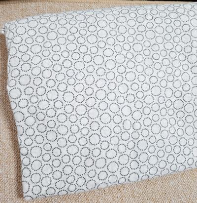 Félpárnahuzat cipzáros szürke mintás világos kb:40x80cm