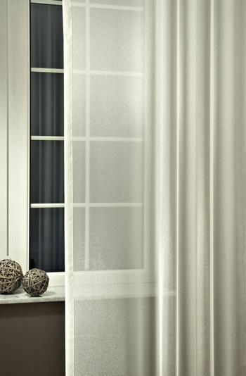 Liliana félorganza kész függöny ecrü 175x280cm