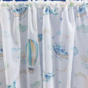 Fehér fényáteresztő gyerek kész függöny repülő léghajó 65x110cm bújtatós