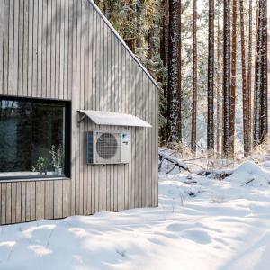 Daikin Stylish Split Klíma fűtésre optimalizált (-25°C) Kül és beltéri (FTXA42CW-RXA42B8) 5,4 kW fűtés