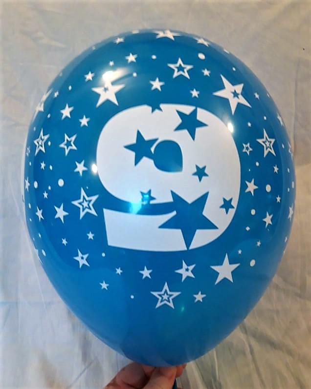 9-es évszámos gumi lufi