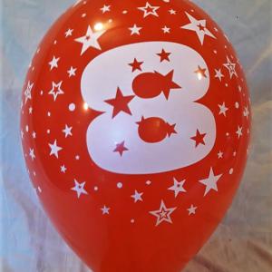 8-as évszámos gumi lufi