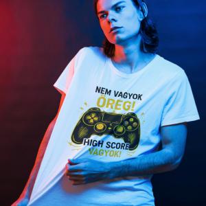 Nem vagyok öreg - Gamer szülinapi mintás póló