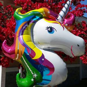 Unikornisfej alakos szivárványos  fólia lufi