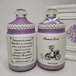 Lila szülőköszöntő tároló