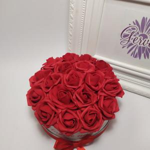 Piros rózsa mini virágbox, anyák napjára