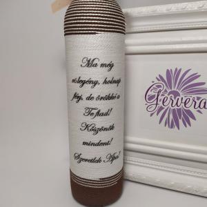 Szülőköszöntő üveg esküvőre, barna