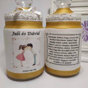 Szülőköszöntő zsinórozott tároló édesanyáknak