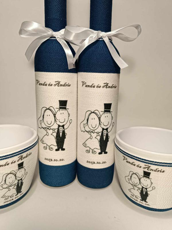 Kék szülőköszöntő pálinkásüveg kaspóval(v)