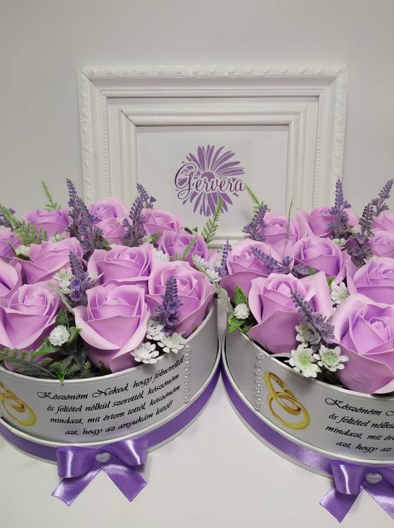 Szappanrózsa szülőköszöntő virágbox, lila