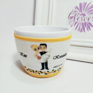 Szülőköszöntő kaspó, sárga