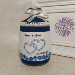 Szülőköszöntő zsinórozott tároló kék szívvel