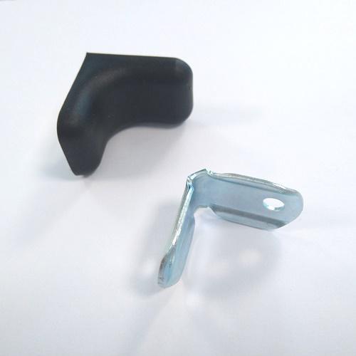 Sarok rögzítő, fém/fekete takaró