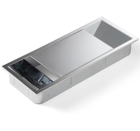 Strong műanyag kábel kivezető 152x62x18 alumínium szín