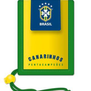Brazil nyakba akasztható pénztárca + ajándék tok.
