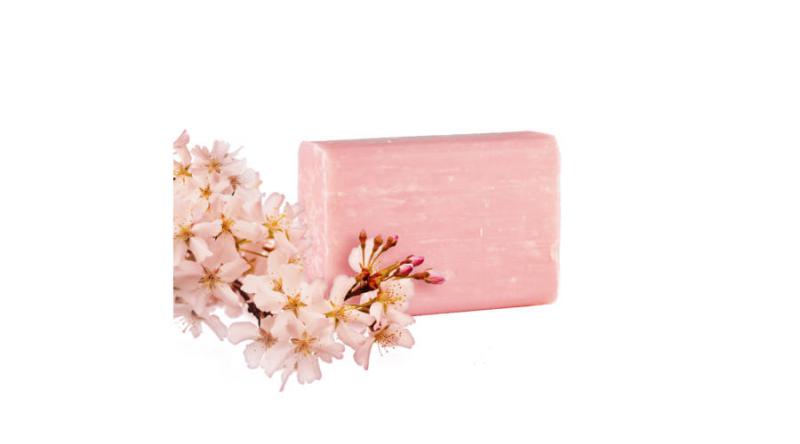 Yamuna hidegen sajtolt szappan, Cseresznyevirág (110 g)