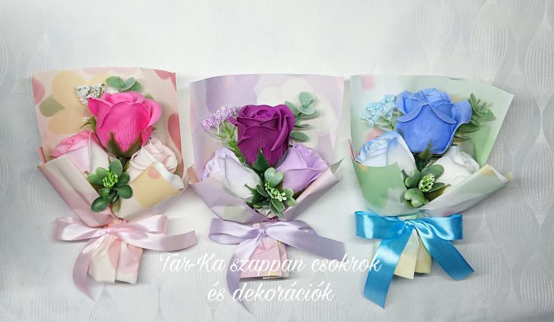 3 szálas szappanrózsa csokrok