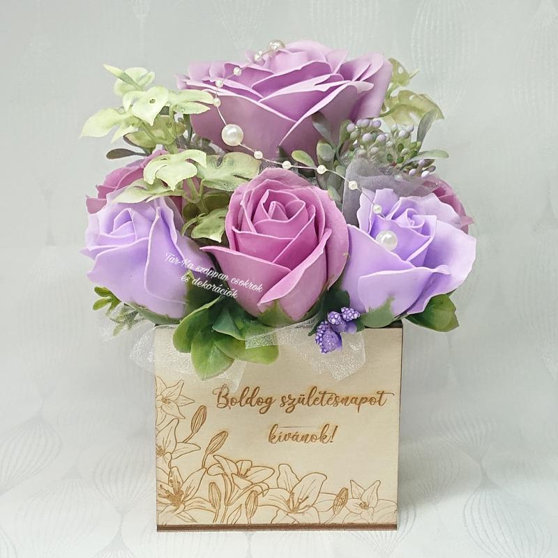 Boldog születésnapot kívánok! szappanrózsa csokor