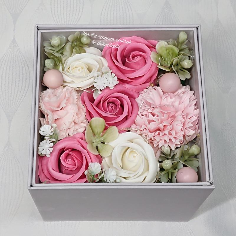 Extra csoda doboz: világító szappanvirág csokor