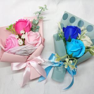 3 szálas szappanrózsa csokrok díszdobozban