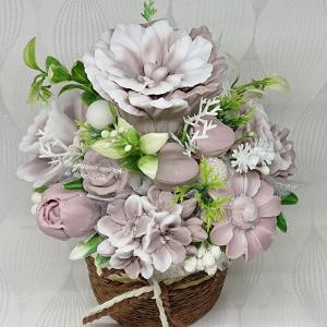 Barna - fehér illatos szappan csokor köteles kaspóban