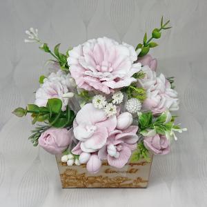 Boldog születésnapot kívánok! szappanvirág csokor