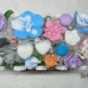 Cicás illatos virágoskert