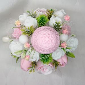 Egy bögre illatos Húsvéti szappanvirág csokor