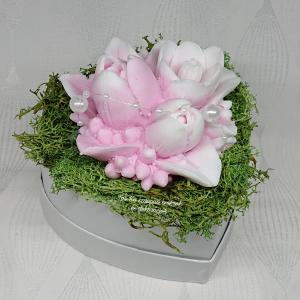 Illatos tulipán szappan csokor szív boxban