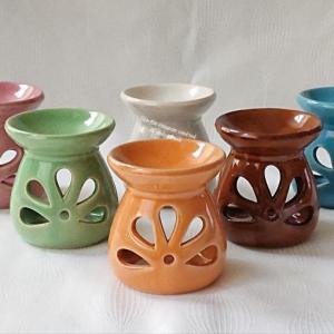 Kis aromalámpa illatviasszal és mécsessel