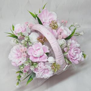 Különleges nagy szappanvirág csokor kosárban