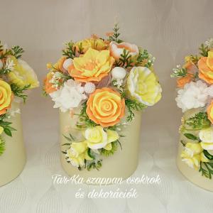 Különleges sárga - narancssárga illatos szappanvirág csokor