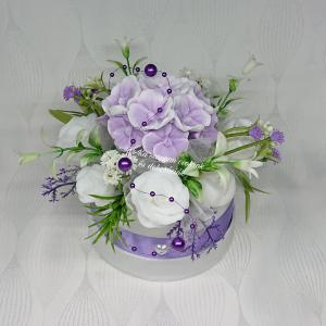 Lila - fehér illatos szappanvirág csokor