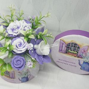 Lila - fehér szappanvirág csokor