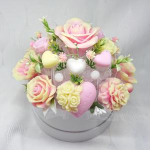 Nagy sárga - rózsaszín - fehér strasszköves illatos szappan box