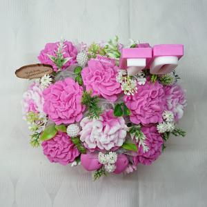 Nagy születésnapi szappanszegfű csokor szív formájú boxban