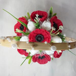 Pipacs  szappanvirág dekoráció kosárban