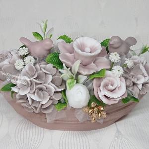 Szappanvirág csokor csónak alakú kaspóban