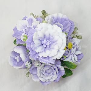 Szappanvirág csokor nagy pöttyös kaspóban