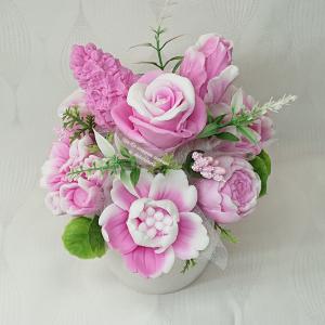 Szappanvirág csokor nagy pöttyös kaspóban