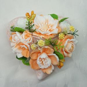 Szappanvirág csokrok szív kerámia kaspóban