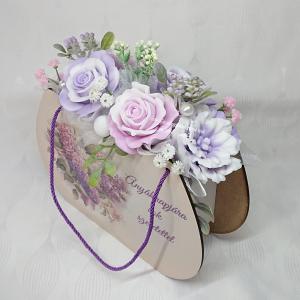 Szappanvirágok Anyák napi fa táskában