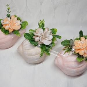 Szappanvirágok csigaházban (orchidea)