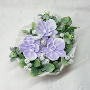 Szappanvirágok kagylóban (orchidea)