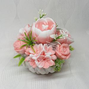 Szappanvirágok kicsi kerek kaspóban