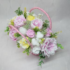 Szappanvirágok rózsaszín táskában