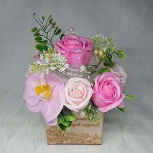 Szeretettel Anyák napjára! szappanvirág csokor